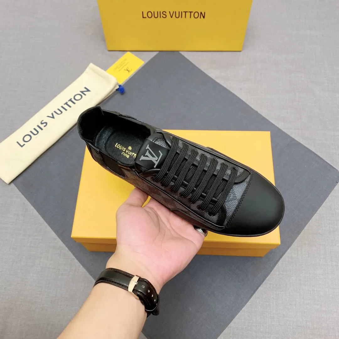 p360🇮🇹🇮🇹LV🔍🔍Men's 🚹Classic series counters are on sale simultaneously, code number: 38-44, 🇮🇹Italian imported cowhide lining + original special materials, completely 1⃣️ Than 1⃣️Reproduction🇮🇹💪Sole: The original sole is specially provided by the original factory. The exclusive movable molded sole is super comfortable. ⚠The original factory follows the order, 🔍🔍high quality, you can go in and out of the counter at will, welcome to compare. No. 019
